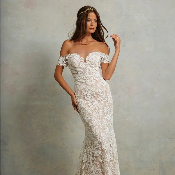 Tara Lauren Dresses | Tara Lauren Henley Wedding Dress - Size 10 | Color: Cream/White | Size: 10 | Wildjuniper's Closet